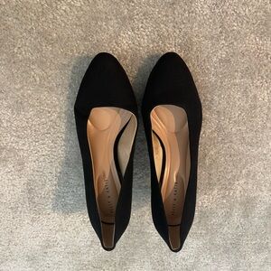 Kelly and Katie Women’s Kitten heal black pump